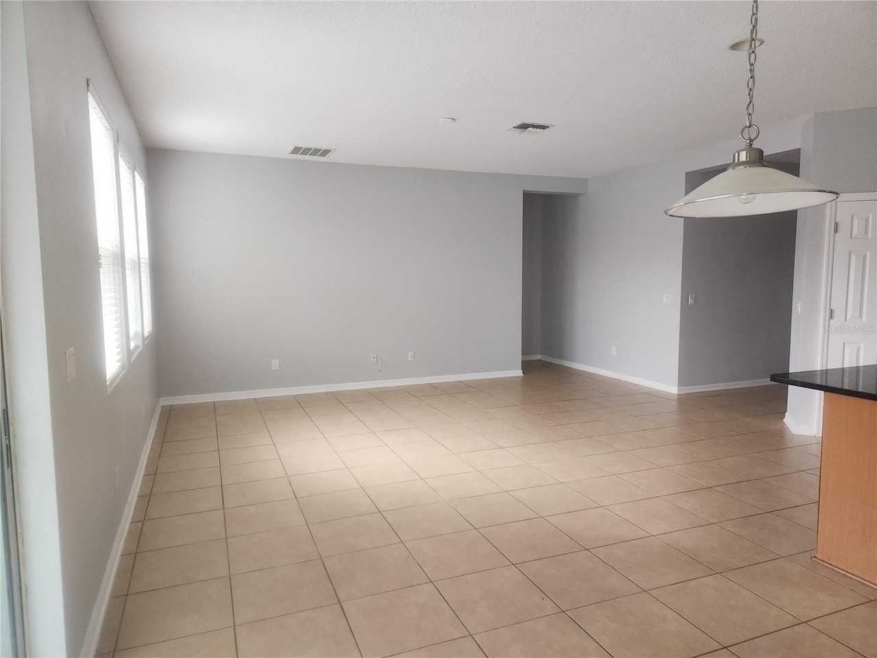 2556 Tanner Ter - Photo 4 of 11