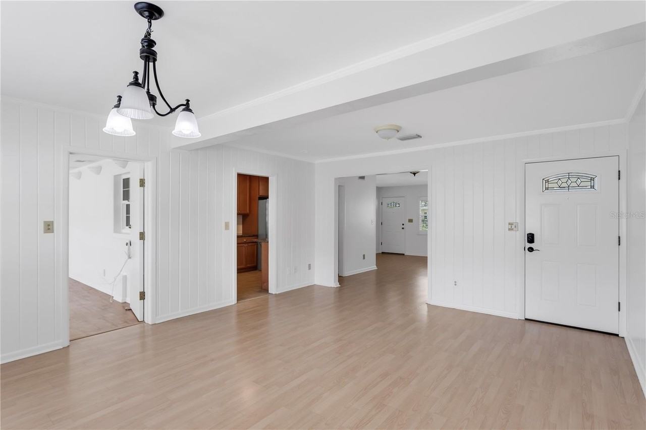 3414 W Carrington St - Photo 7 of 34