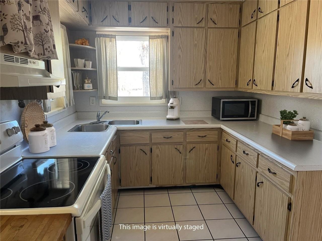 321 San Jose Dr - Photo 7 of 26