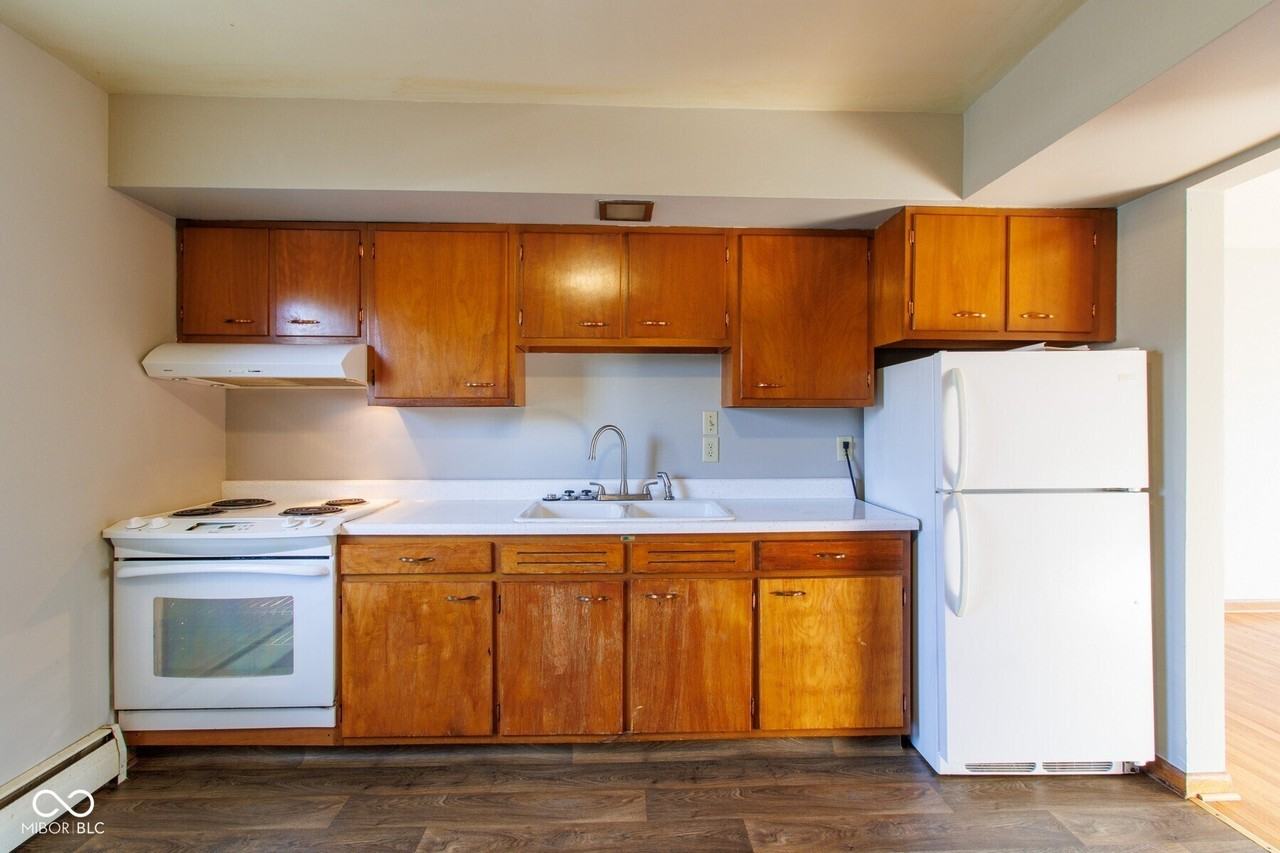 5918 Devington Rd #C - Photo 4 of 14