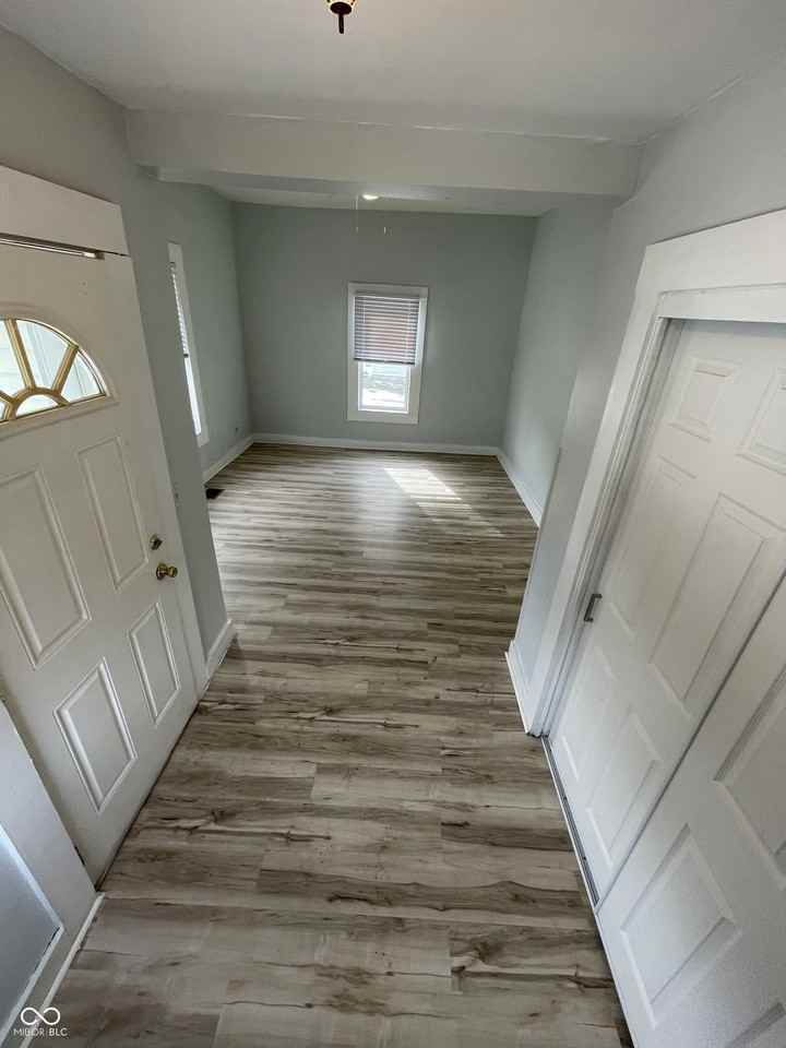 610 S Gallatin St #A - Photo 3 of 14