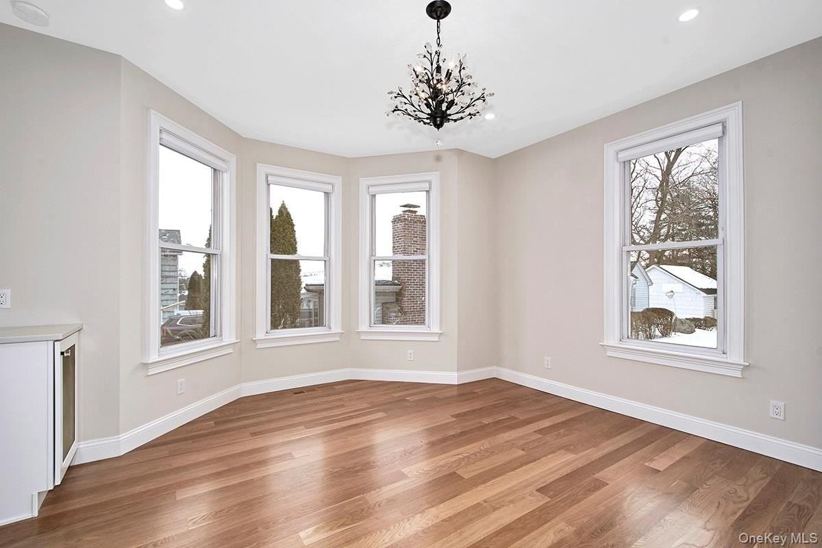 145 Harrison Ave - Photo 7 of 26