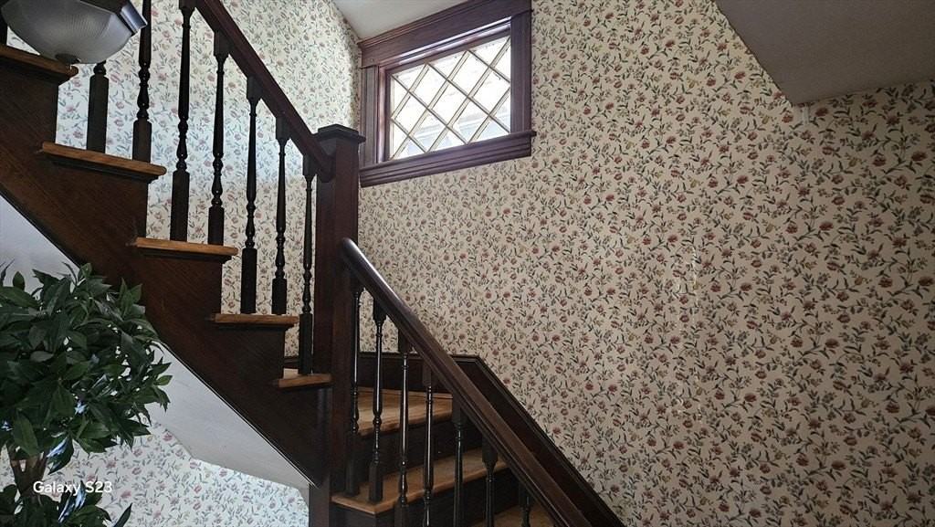 17 Cleveland Ave Apt 3 #3 - Photo 2 of 25