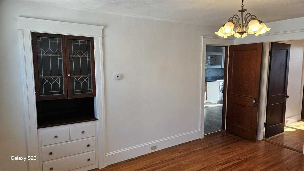 17 Cleveland Ave Apt 3 #3 - Photo 7 of 25