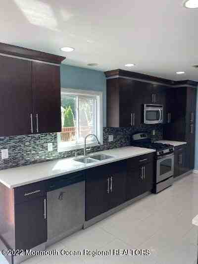 4 Ferris Ct - Photo 4 of 4