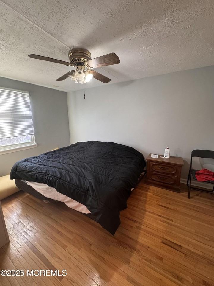 30 Howland Ave - Photo 5 of 9