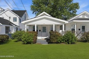 206 16th Ave - Photo 1 of 1