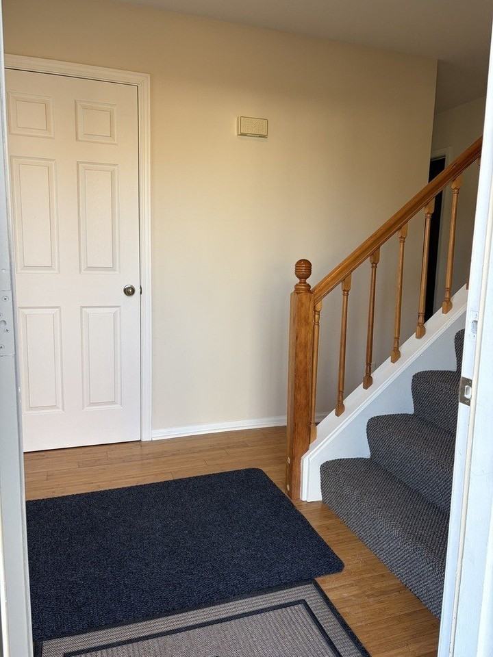 411 Richards St - Photo 5 of 21