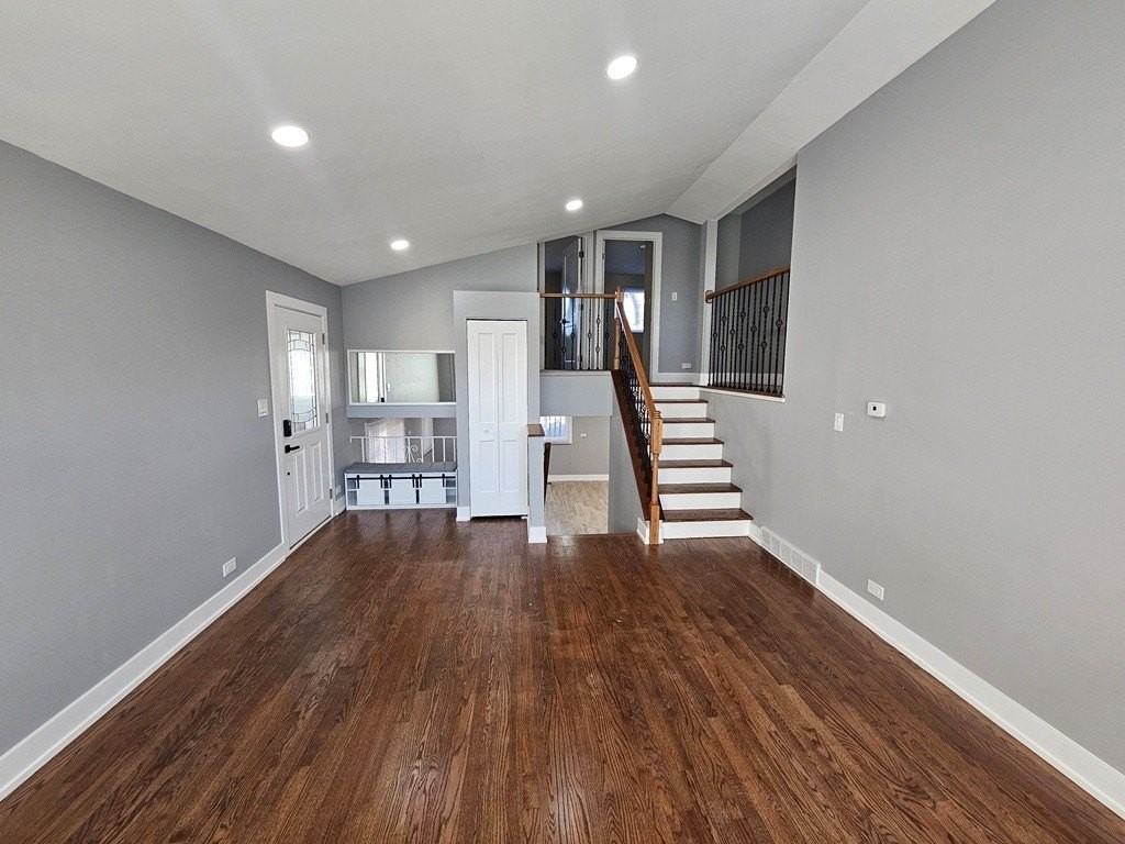 1535 E Jane Ave - Photo 5 of 34