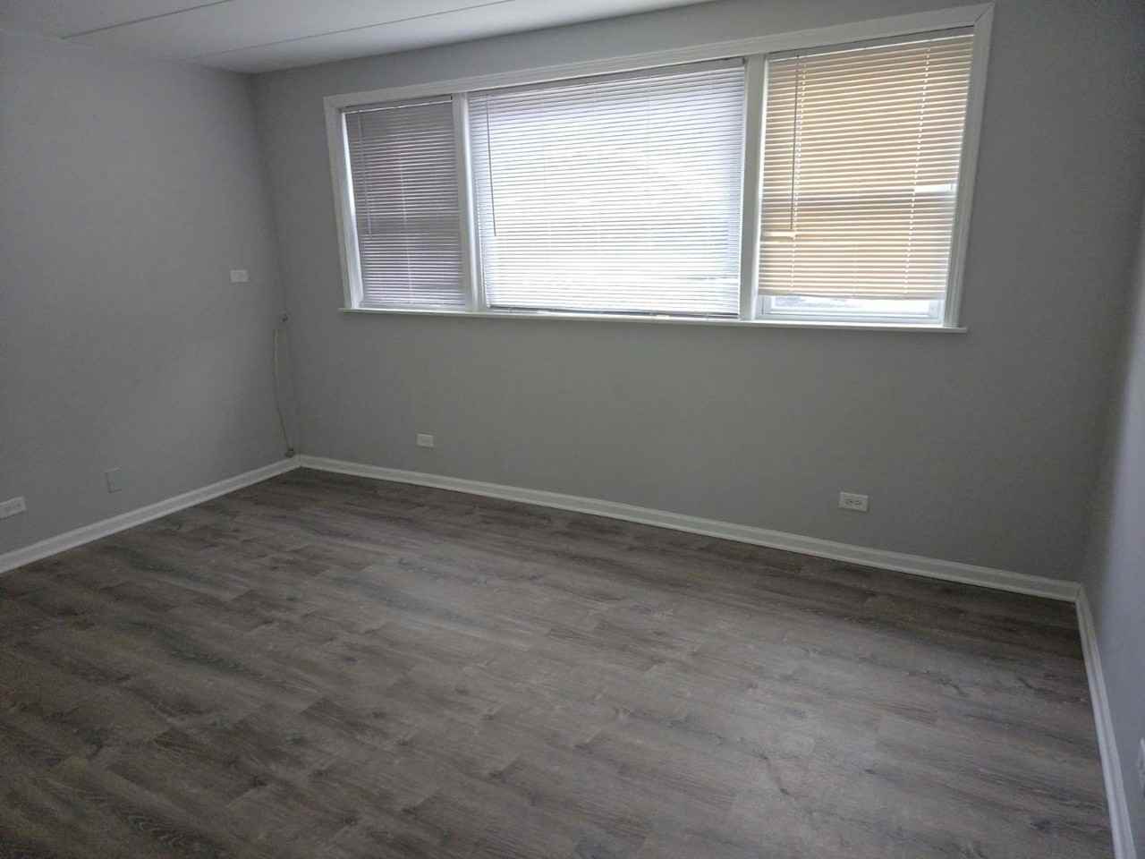 446 N Ardmore Ave Apt Gb #GB - Photo 3 of 9