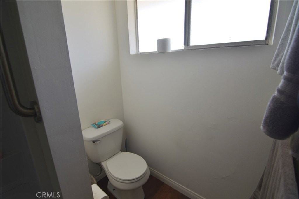 1271 Euclid Ave - Photo 7 of 24