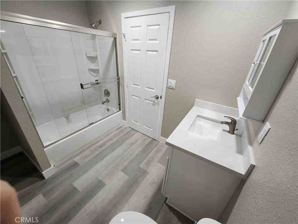 984 El Camino Dr #E - Photo 4 of 7