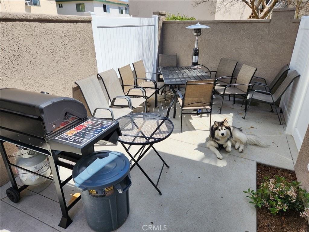 984 El Camino Dr #E - Photo 5 of 7