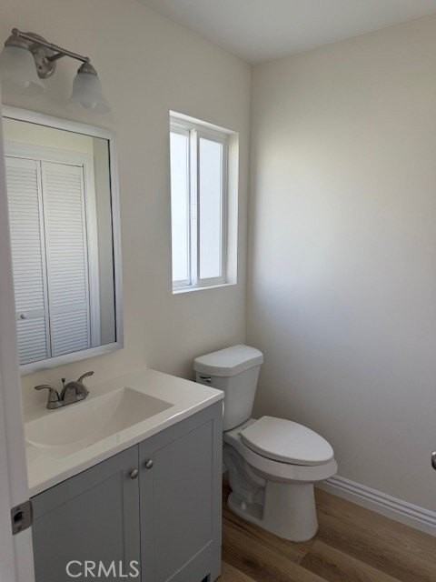 1135 S 2nd St - Photo 4 of 9