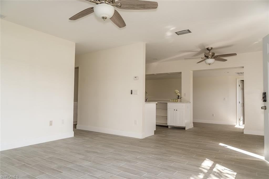 4330 Deleon St - Photo 6 of 35