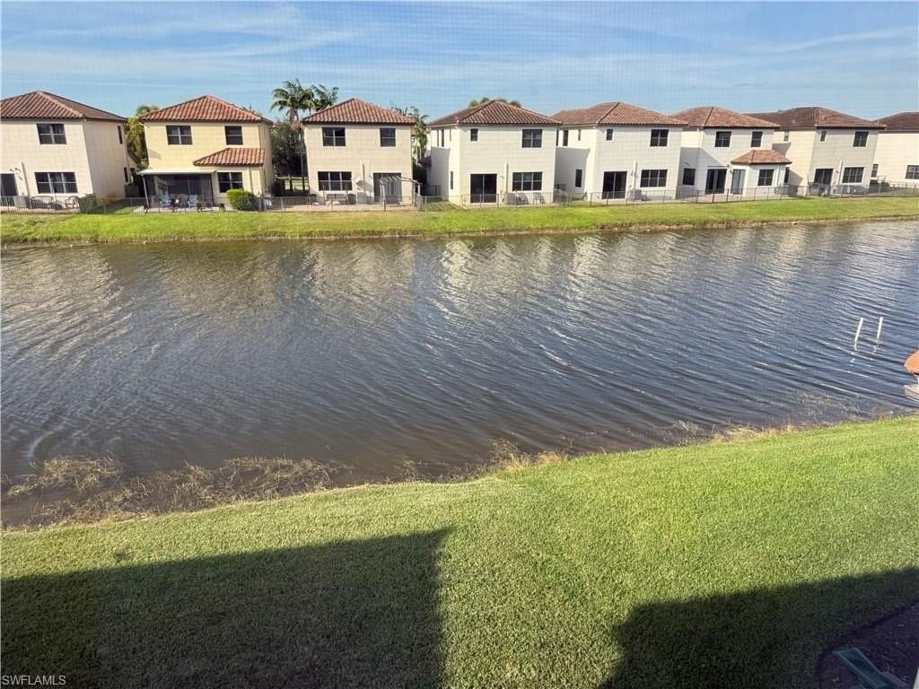 5483 Cameron Dr - Photo 3 of 48