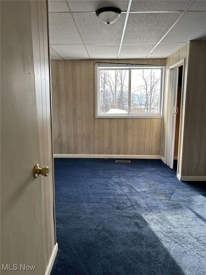 1120 Main St Apt 18 #18 - Photo 5 of 7