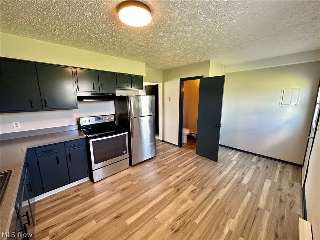 233 Brunswick Dr - Photo 7 of 19