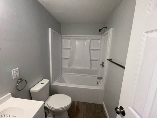 1935 Brookside Dr Apt 107 #107 - Photo 4 of 6