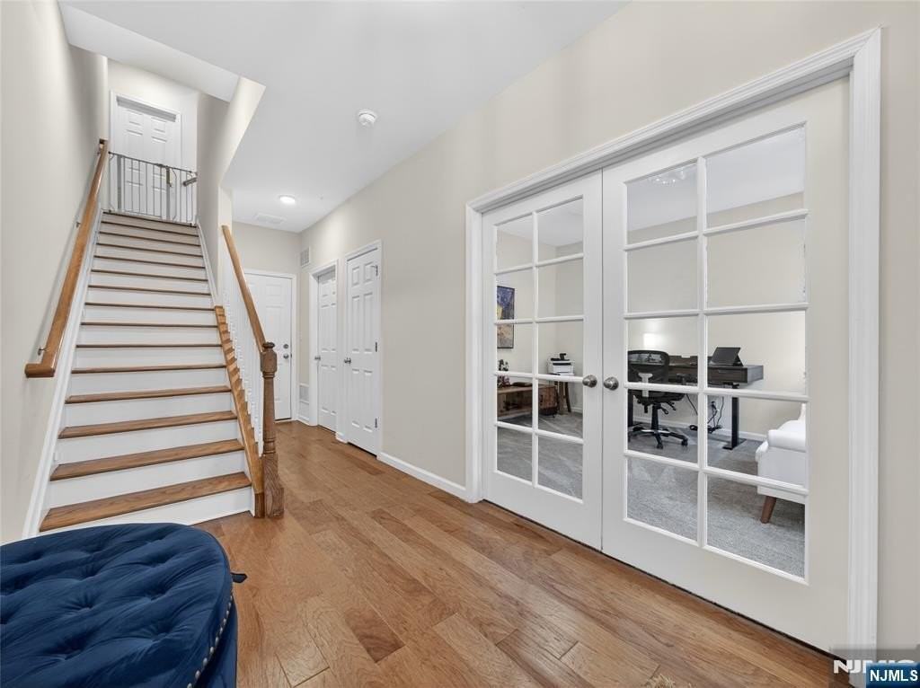 81 Landmark Ln - Photo 5 of 43