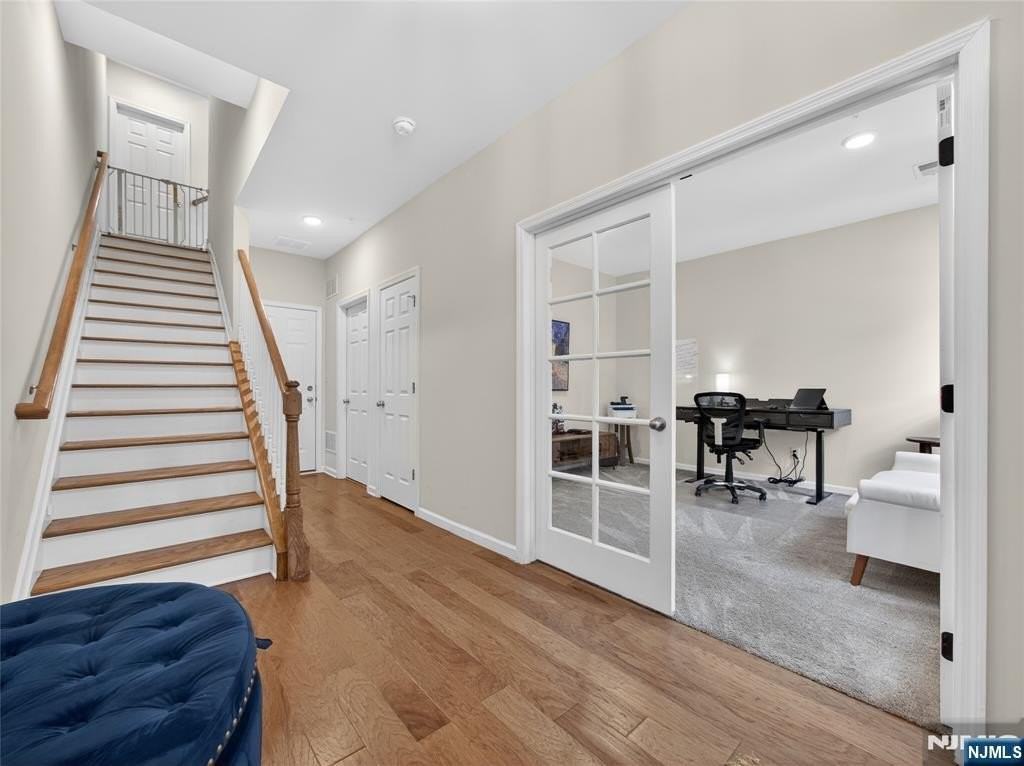 81 Landmark Ln - Photo 7 of 43