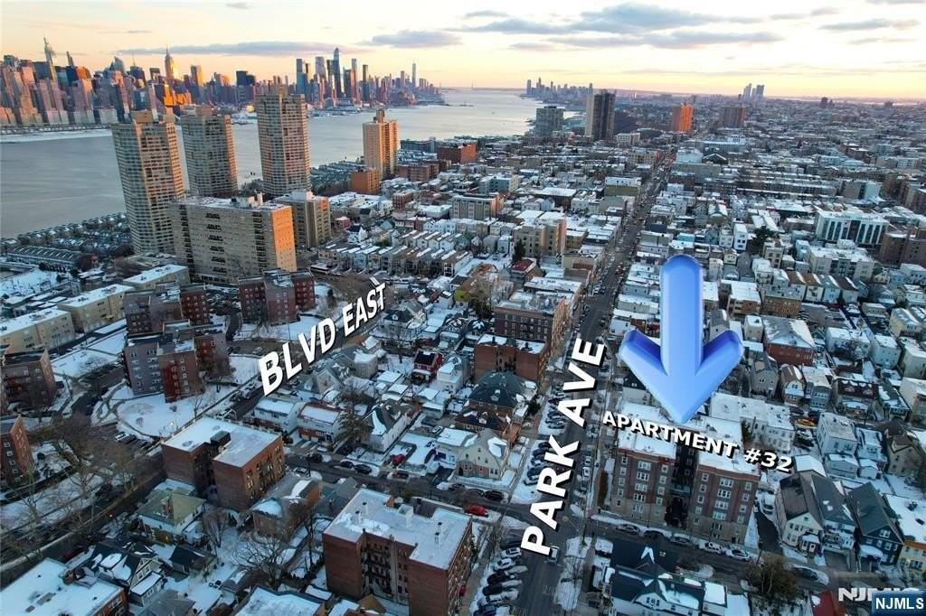 101 73rd St - Photo 2 of 21