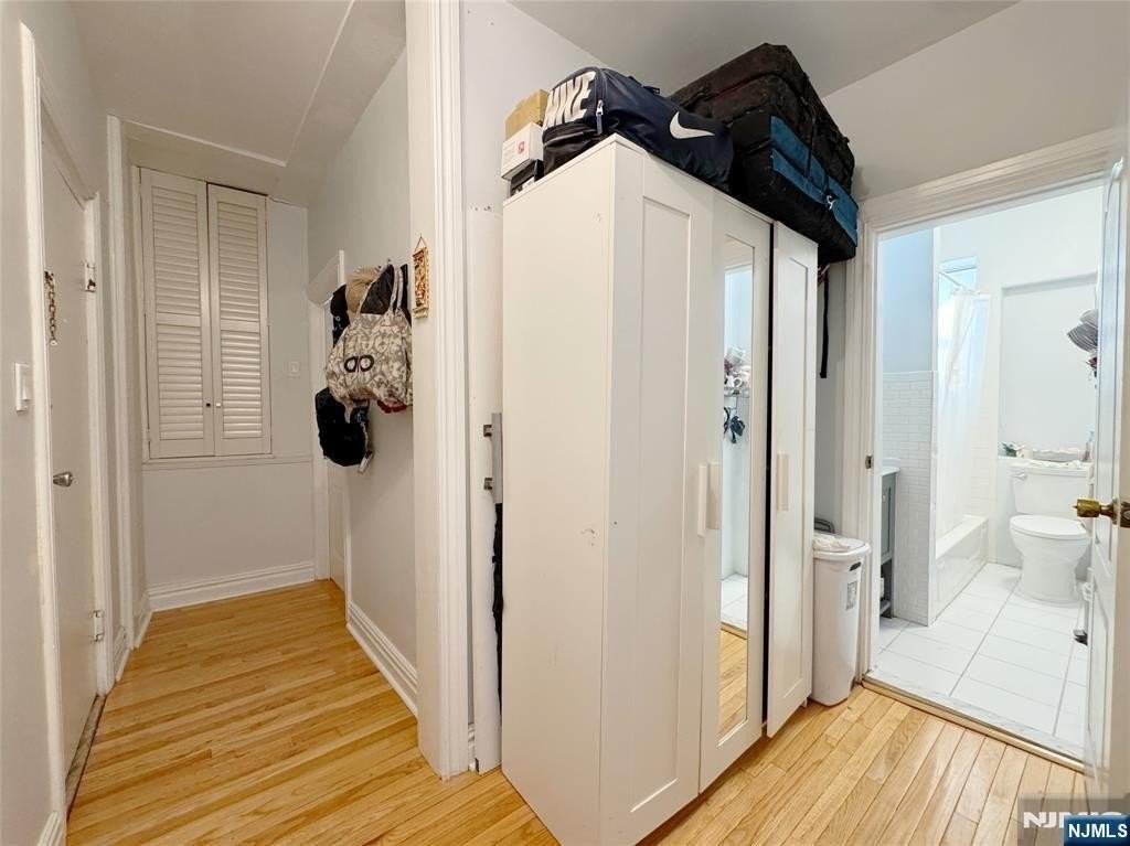 101 73rd St - Photo 4 of 21