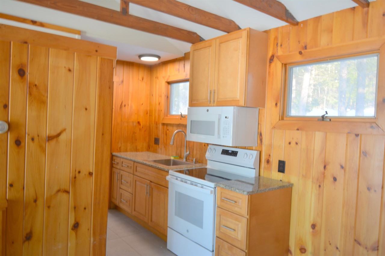 249 Stocker Pond Rd - Photo 5 of 20