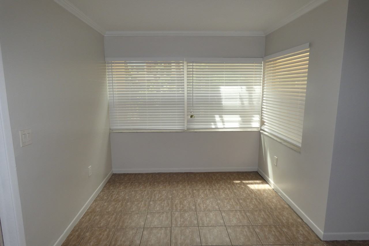 5821 8th Avenue North #102 - Photo 2 of 8