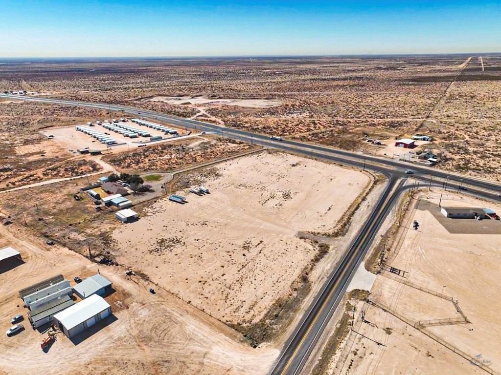 3407 Fm 1233 - Photo 2 of 39