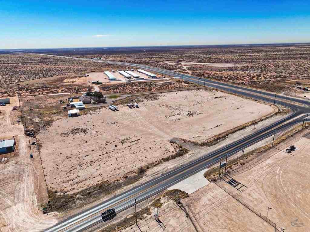 3407 Fm 1233 - Photo 5 of 39