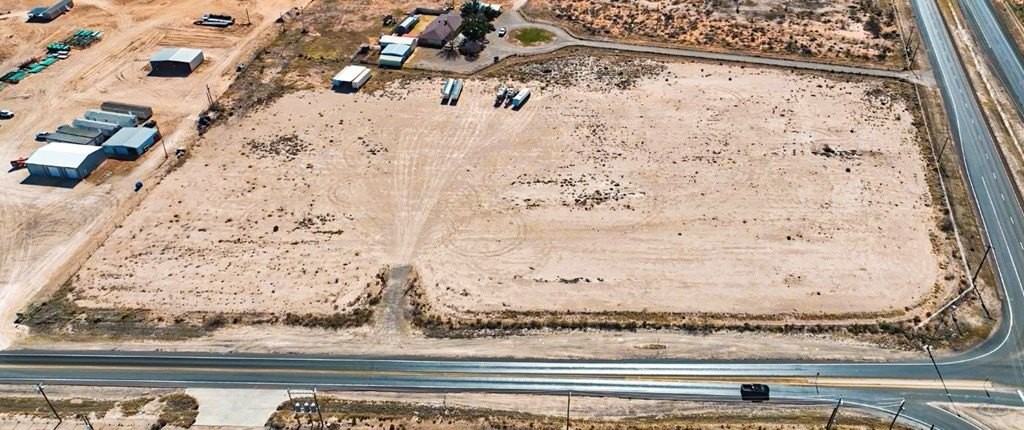 3407 Fm 1233 - Photo 7 of 39