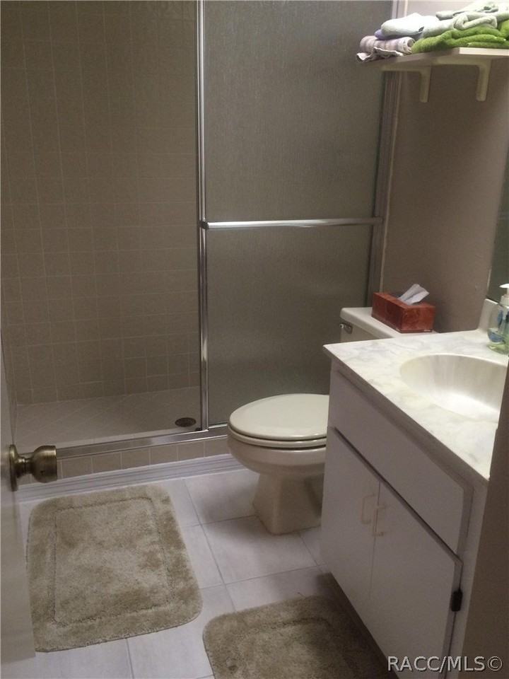 791 E Hartford St - Photo 6 of 12