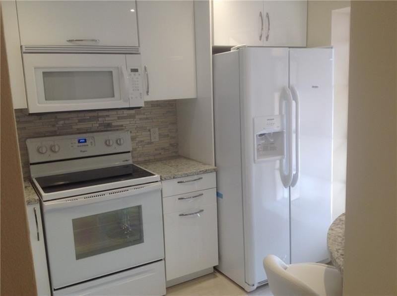 2265 Sw 15th St #165 - Photo 5 of 47