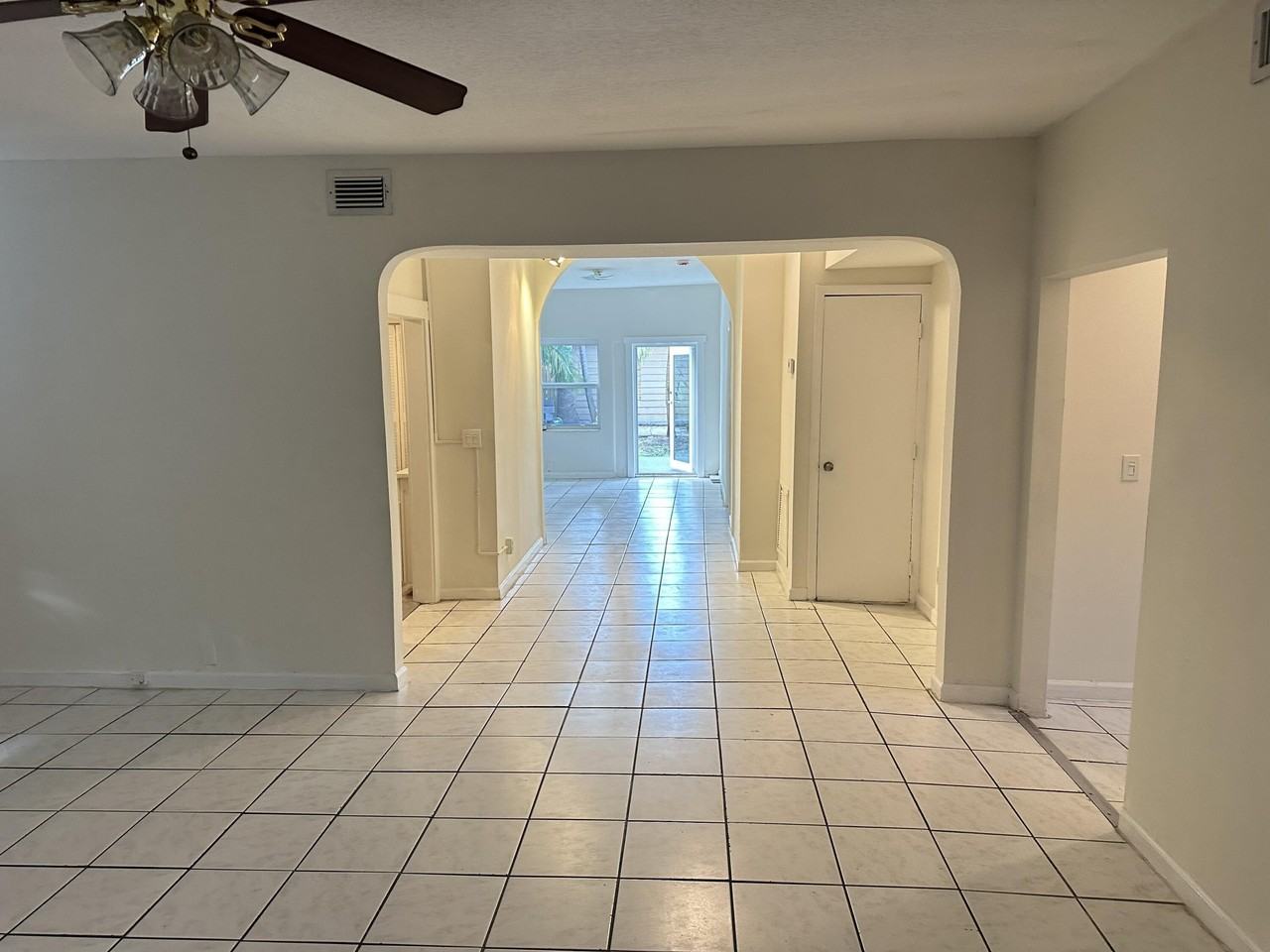 611 El Vedado #A - Photo 4 of 16