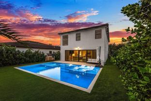 312 Ne 210th Way - Photo 1 of 1