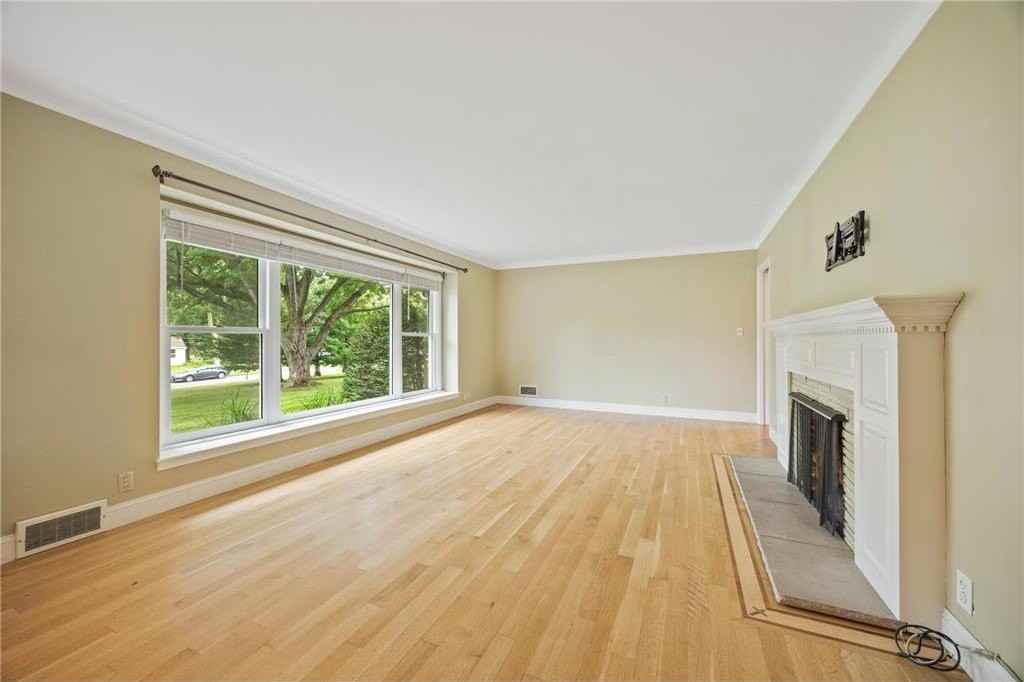 3200 Chase Dr - Photo 6 of 50