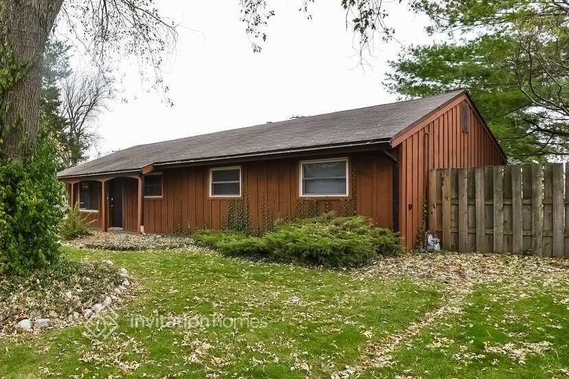 141 Queenswood Rd - Photo 2 of 5