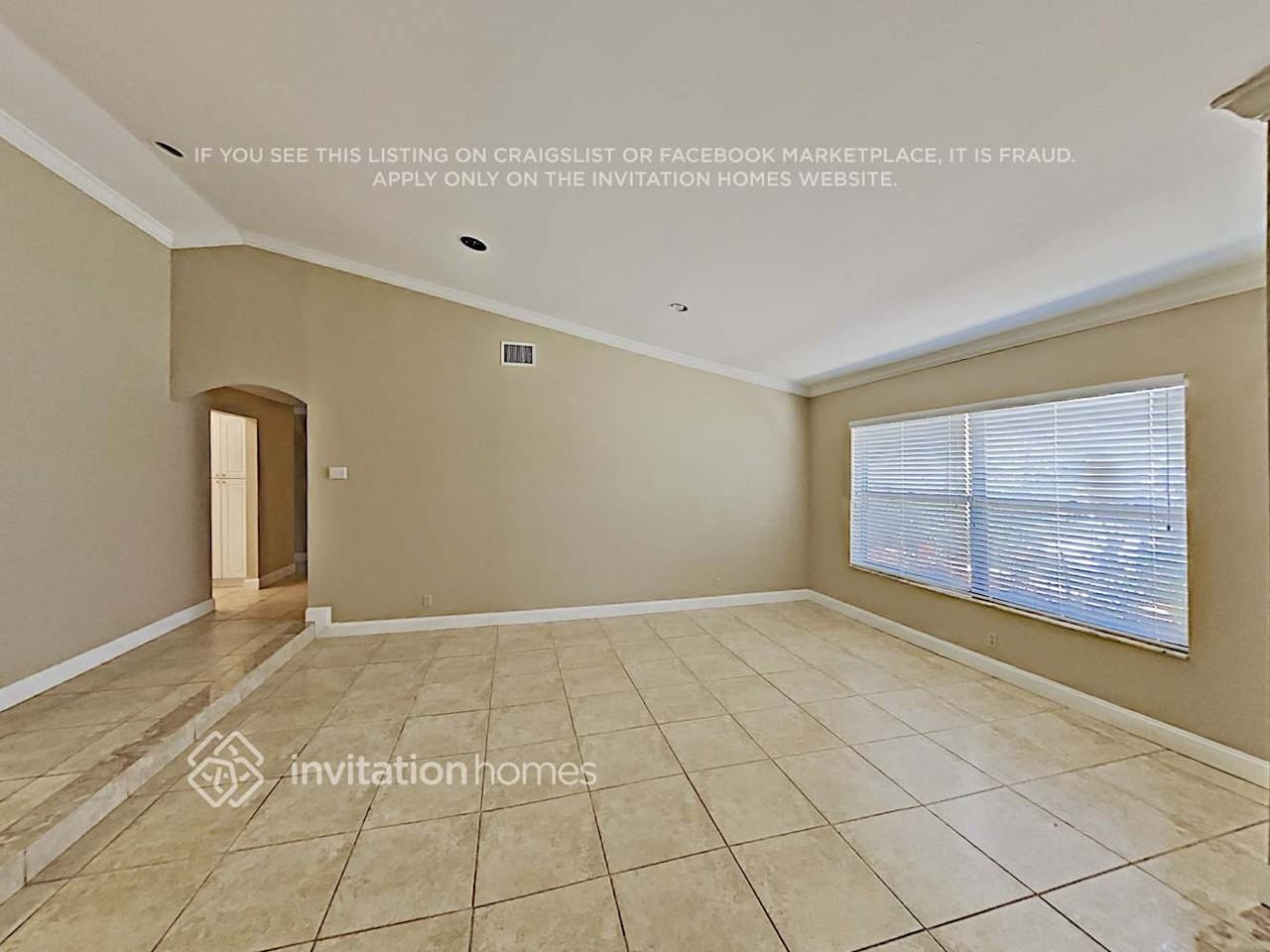 22046 Martella Ave - Photo 3 of 16