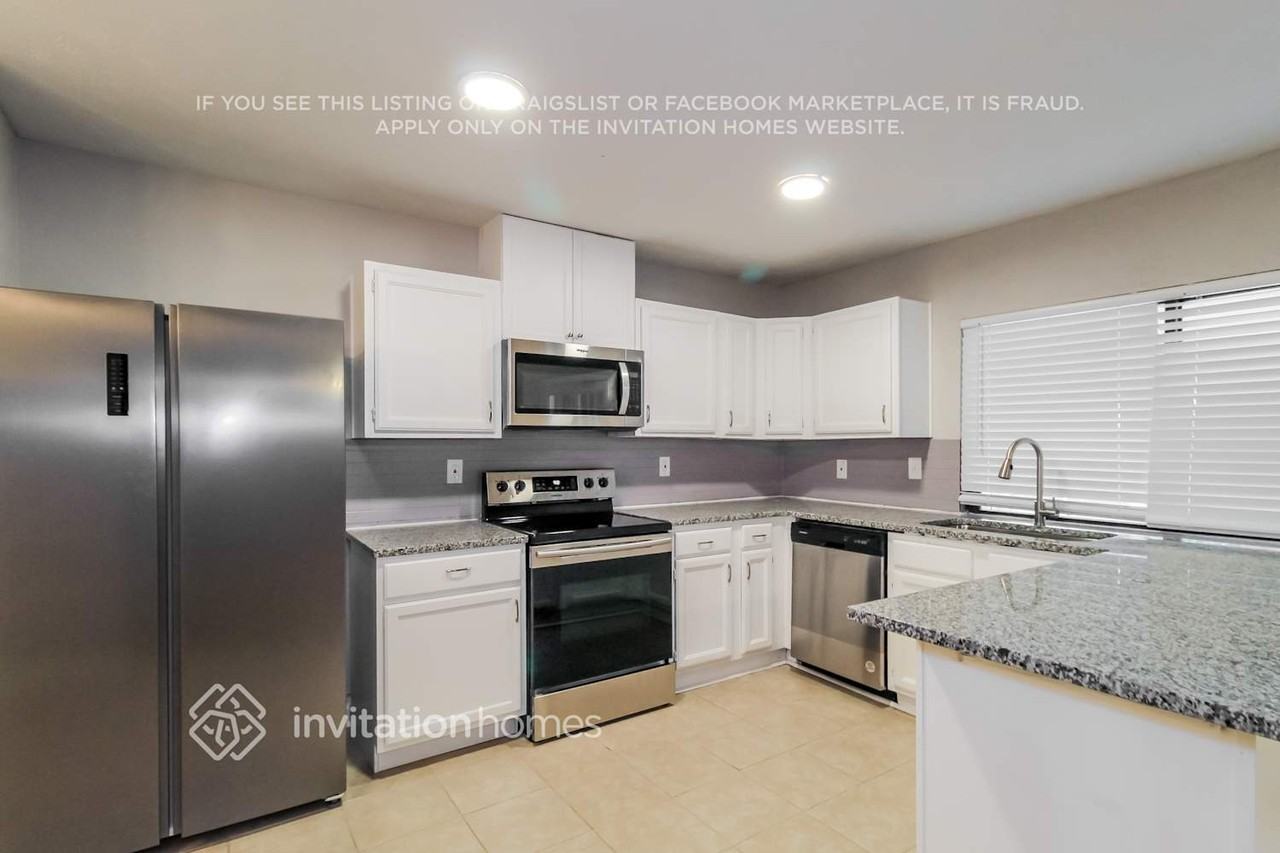 5116 Avery Ln - Photo 6 of 16