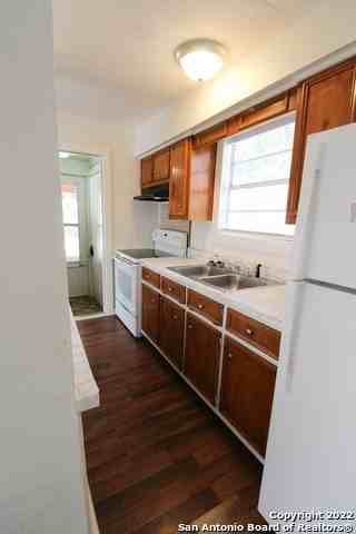 12095 Park Road 37 #A - Photo 6 of 15
