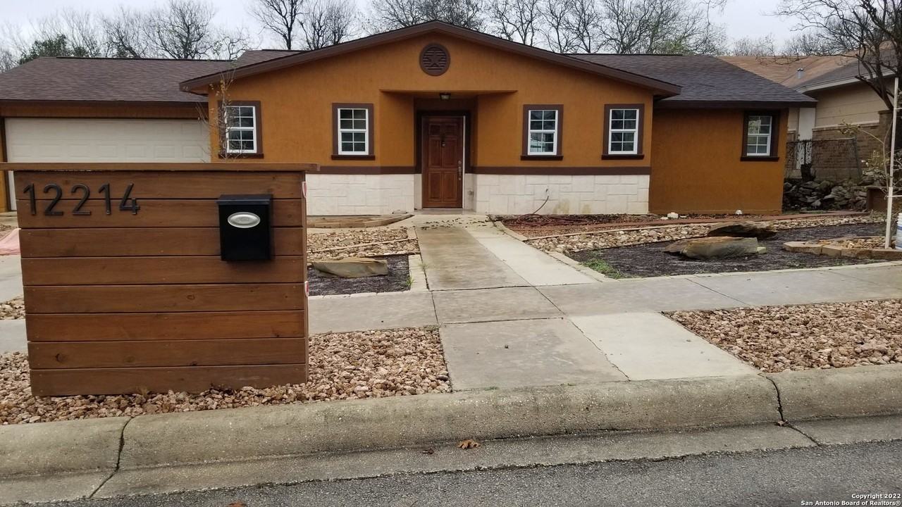 12214 Northledge Dr - Photo 2 of 19