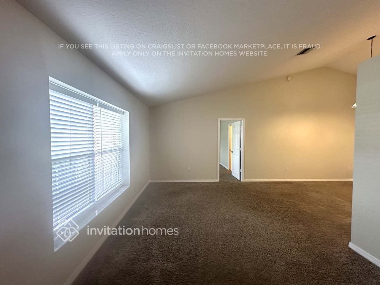 1218 Nixonton St - Photo 3 of 19