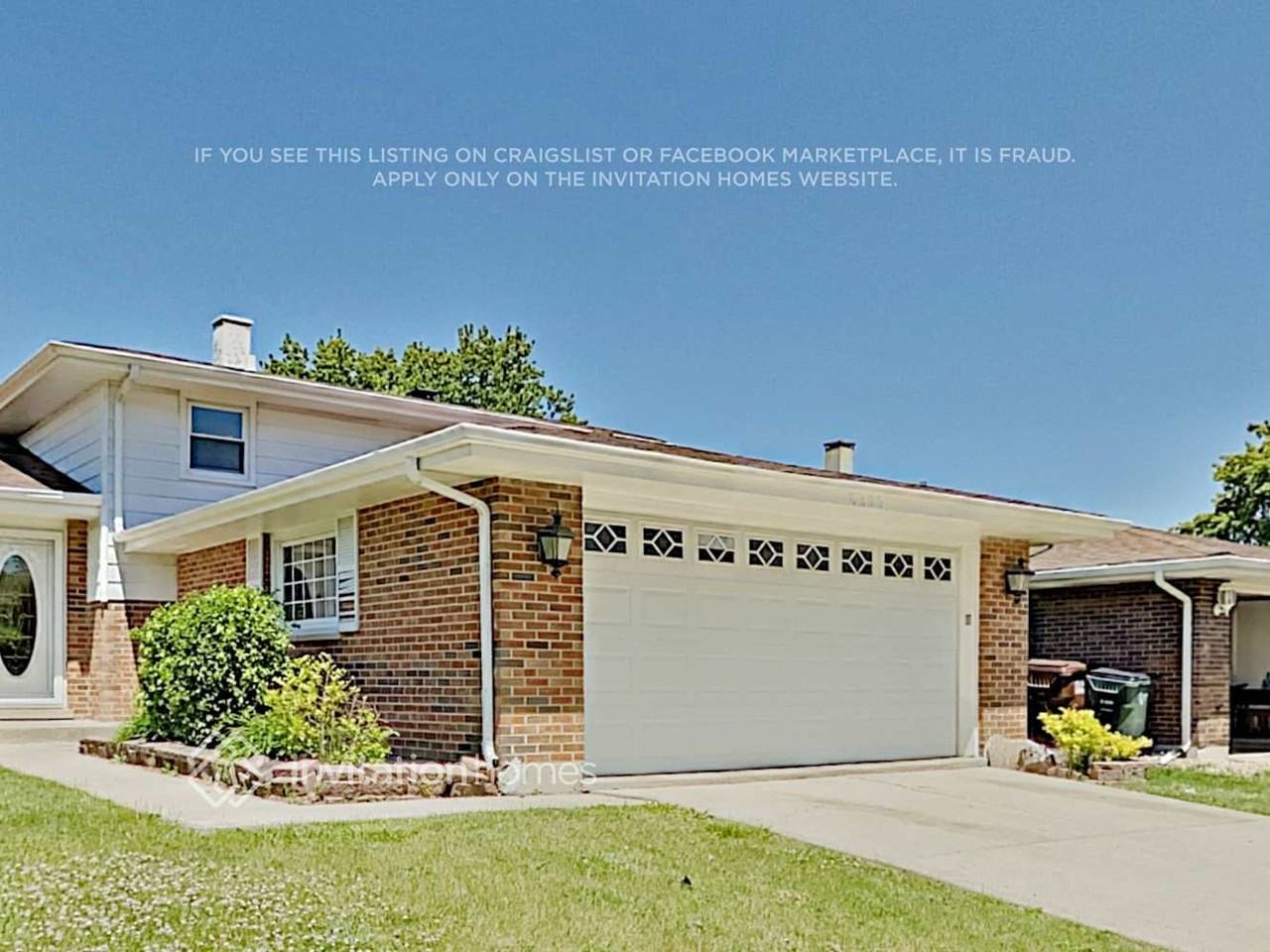 6300 157th St - Photo 2 of 20