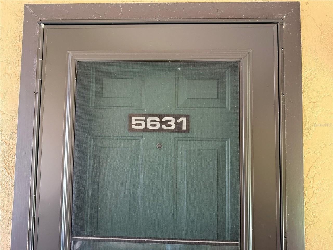 5631 Ashton Lake Dr #7 - Photo 3 of 46