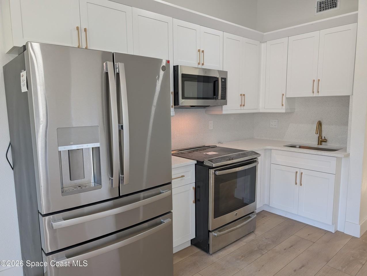 1827 Guava Ave - Photo 7 of 15