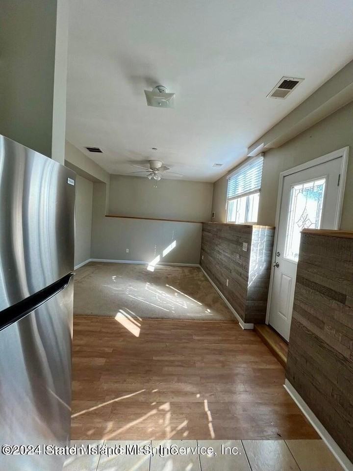 23 Midland Rd - Photo 4 of 19