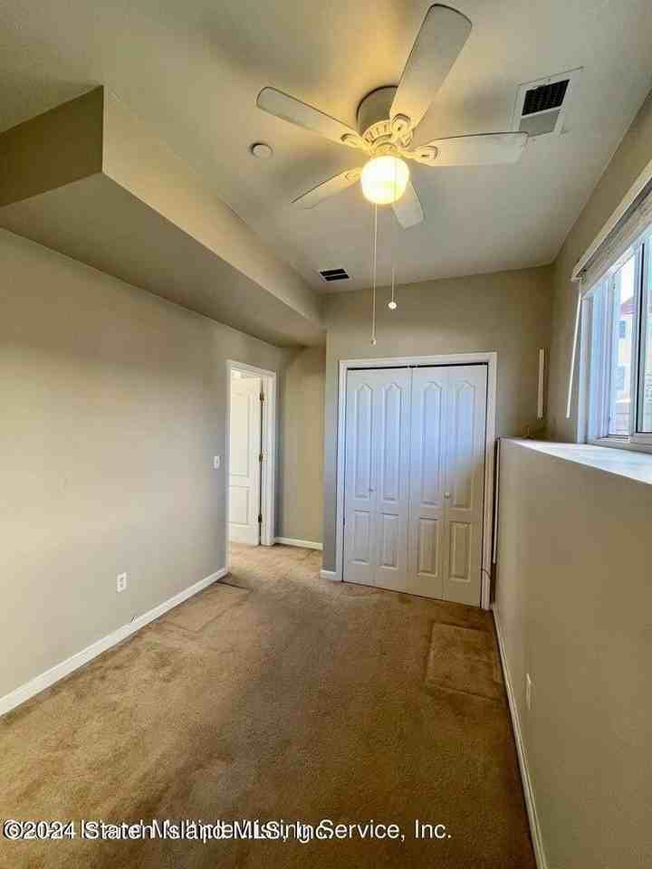 23 Midland Rd - Photo 7 of 19