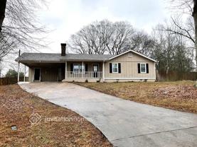 5847 Meadow View Ln - Photo 1 of 1