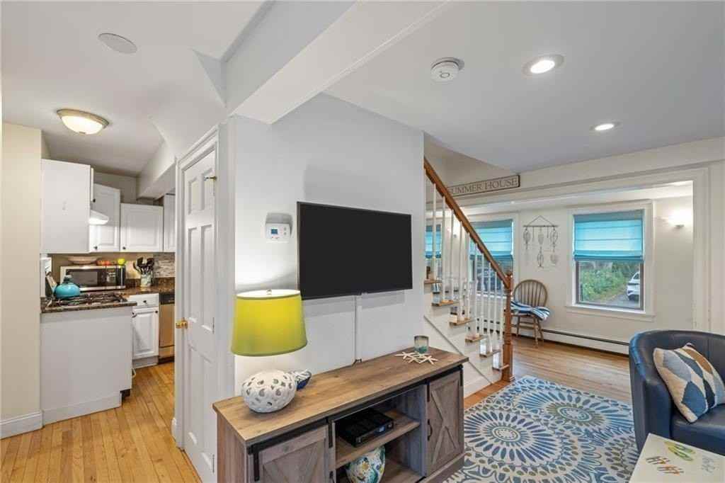 7 Bacheller St - Photo 6 of 27